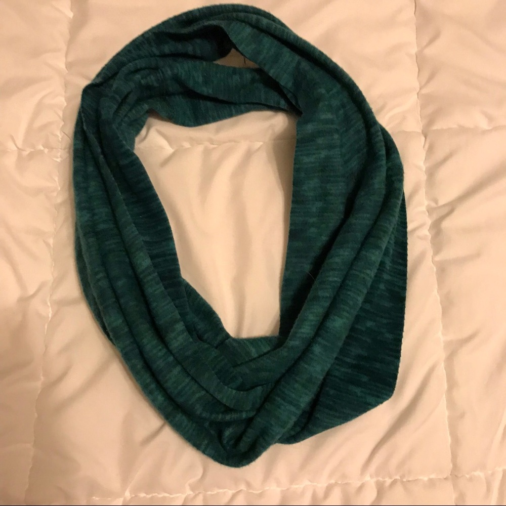 Blue old navy infinity scarf